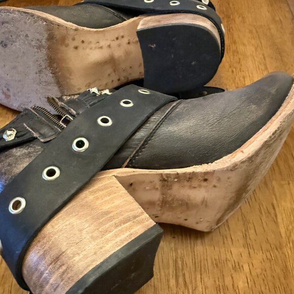 Freebird by Steven - Saloon Ankle Boots - Discontinued - Picture 3 of 3